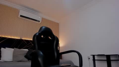 Gray online show from October 30, 2:46 am