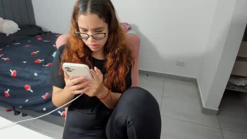 Snapshot of greciaruiz chatting on October 27, 11:31 pm GreciaRuiz online show from October 27, 11:31 pm