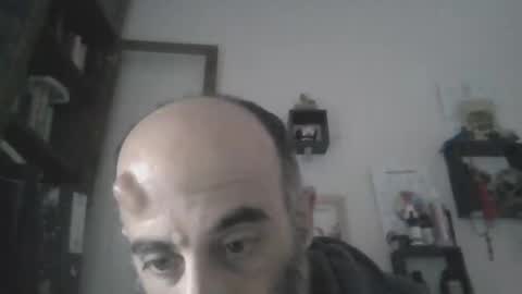 Snapshot of greekgod19cm chatting on December 16, 8:41 am greekgod19cm online show from December 16, 8:41 am