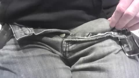 Green Robin Hood online show from December 1, 10:53 pm