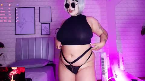   online show from September 22, 7:16 pm