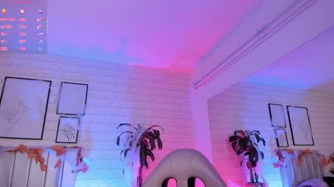   online show from October 21, 7:14 pm