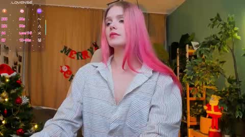 gretchen_mol online show from December 20, 7:37 am