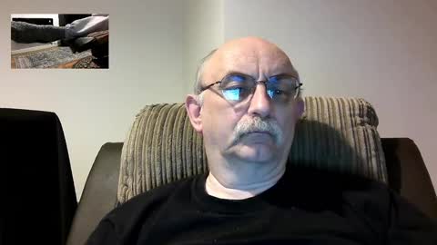 Snapshot of grey_dom chatting on December 1, 10:53 pm Master Sir online show from December 1, 10:53 pm