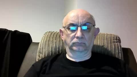 Snapshot of grey_dom chatting on December 3, 10:51 pm Master Sir online show from December 3, 10:51 pm