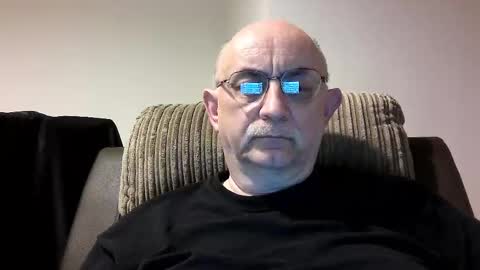 Snapshot of grey_dom chatting on December 8, 6:28 pm Master Sir online show from December 8, 6:28 pm