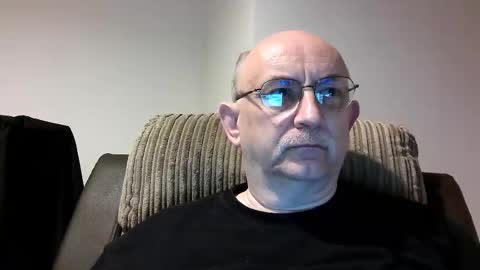 Snapshot of grey_dom chatting on December 9, 7:29 pm Master Sir online show from December 9, 7:29 pm