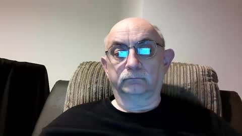 Snapshot of grey_dom chatting on December 12, 2:44 pm Master Sir online show from December 12, 2:44 pm