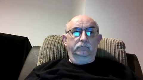 Snapshot of grey_dom chatting on December 30, 7:00 pm Master Sir online show from December 30, 7:00 pm