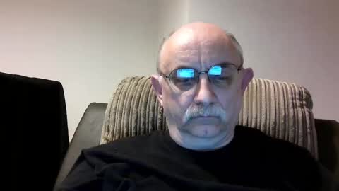 Snapshot of grey_dom chatting on December 31, 8:02 pm Master Sir online show from December 31, 8:02 pm