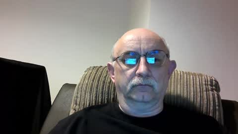 Snapshot of grey_dom chatting on January 1, 5:00 pm Master Sir online show from January 1, 5:00 pm