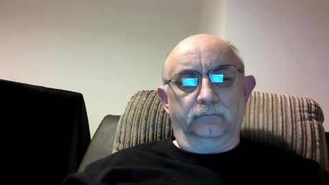 Snapshot of grey_dom chatting on January 1, 8:04 pm Master Sir online show from January 1, 8:04 pm