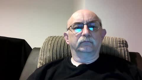 Snapshot of grey_dom chatting on January 5, 1:15 pm Master Sir online show from January 5, 1:15 pm