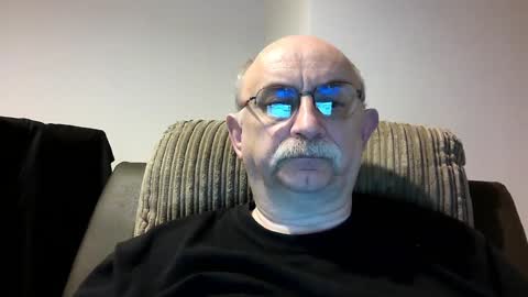 Snapshot of grey_dom chatting on January 11, 6:33 pm Master Sir online show from January 11, 6:33 pm