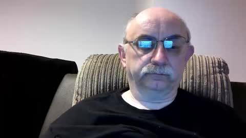 Snapshot of grey_dom chatting on February 16, 8:33 pm Master Sir online show from February 16, 8:33 pm