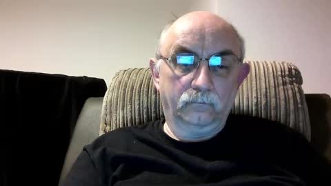 Snapshot of grey_dom chatting on February 23, 7:49 pm Master Sir online show from February 23, 7:49 pm