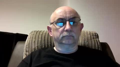 Snapshot of grey_dom chatting on March 10, 9:40 pm Master Sir online show from March 10, 9:40 pm