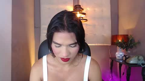 Snapshot of greys_ath chatting on November 2, 3:20 am greys online show from November 2, 3:20 am