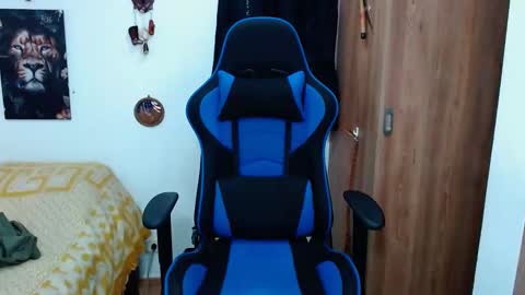 Snapshot of griego01 chatting on December 29, 8:37 pm griego01 online show from December 29, 8:37 pm