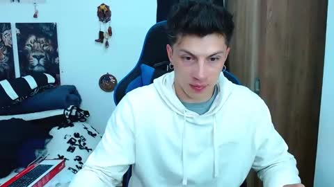 Snapshot of griego01 chatting on February 13, 5:26 am griego01 online show from February 13, 5:26 am