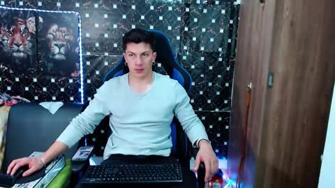 Snapshot of griego01 chatting on October 1, 9:54 pm griego01 online show from October 1, 9:54 pm