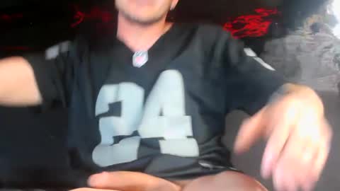 Snapshot of gripthahips chatting on February 17, 7:26 am Gripthahips online show from February 17, 7:26 am