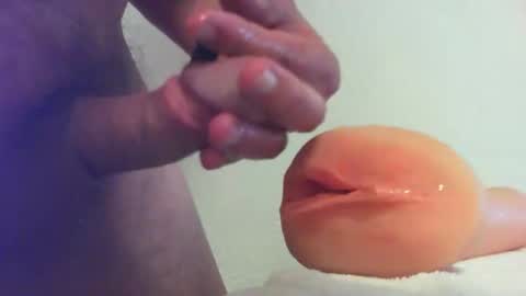 Snapshot of grosseeichel chatting on October 19, 5:24 pm GrosseEichel online show from October 19, 5:24 pm