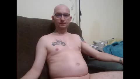 Snapshot of grzegorz40 chatting on December 21, 5:31 pm grzegorz40 online show from December 21, 5:31 pm