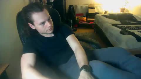 Snapshot of gsjw chatting on November 24, 5:45 pm Gizzy online show from November 24, 5:45 pm