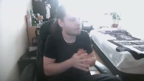 Gizzy online show from December 20, 11:17 am