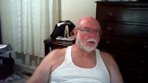 Gary online show from April 18, 12:58 am