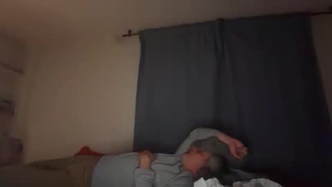 guardiannif_ online show from March 4, 1:11 am