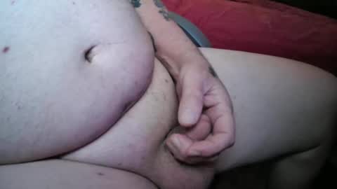 Snapshot of guitarmam7734 chatting on January 7, 1:03 pm tommy online show from January 7, 1:03 pm