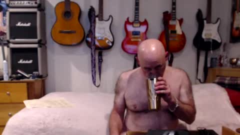 Mario online show from February 14, 3:15 pm