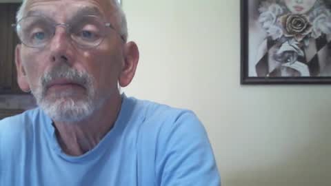 Snapshot of gulfcoast1952 chatting on March 3, 5:29 pm Roy online show from March 3, 5:29 pm