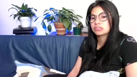 Snapshot of gumball_room chatting on January 23, 2:44 am Vane blonde and Hazell black hair online show from January 23, 2:44 am