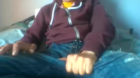 Snapshot of gunishment chatting on December 21, 1:29 pm gunishment online show from December 21, 1:29 pm