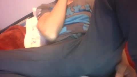 Snapshot of gunishment chatting on December 22, 4:26 pm gunishment online show from December 22, 4:26 pm