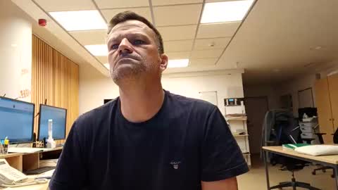 guschidick online show from November 8, 3:18 am