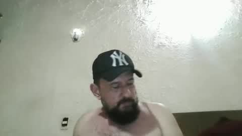 Snapshot of gustavo1350 chatting on October 24, 12:08 am gustavo1350 online show from October 24, 12:08 am