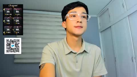 Snapshot of guy_veryhot1 chatting on September 28, 1:55 am onlyfans kevin garcia s online show from September 28, 1:55 am