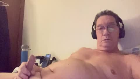 gwashere4u online show from December 11, 5:21 am