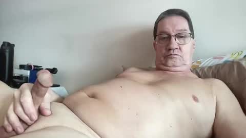 gwashere4u online show from February 11, 4:24 pm