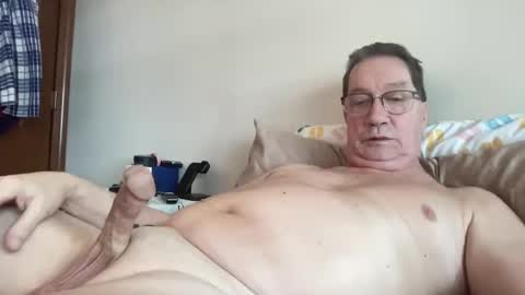 gwashere4u online show from February 24, 1:42 pm