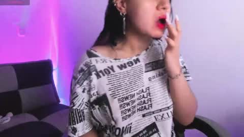 gwenhazel online show from October 8, 12:03 pm