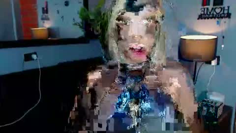 Call me Miss Gwen online show from November 7, 10:37 am