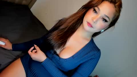 Snapshot of gwynmylove chatting on February 10, 11:36 am Gwyn online show from February 10, 11:36 am