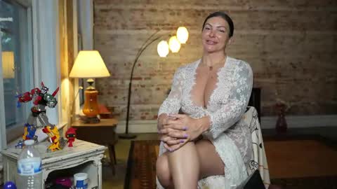 Snapshot of gypsy_rebellion chatting on September 17, 11:45 am Gypsy online show from September 17, 11:45 am