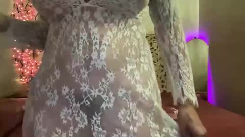 Snapshot of gypsy_rebellion chatting on October 28, 10:19 am Gypsy online show from October 28, 10:19 am