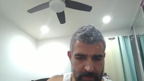 Snapshot of h0nest84 chatting on November 6, 2:34 am h0nest84 online show from November 6, 2:34 am